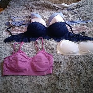 5 bras. Can be baught separatly